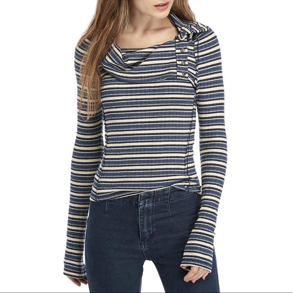 Free people top - Picture 1 of 8